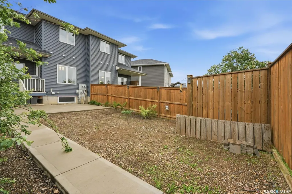 433 Redwood Crescent Warman SK S0K 0A1