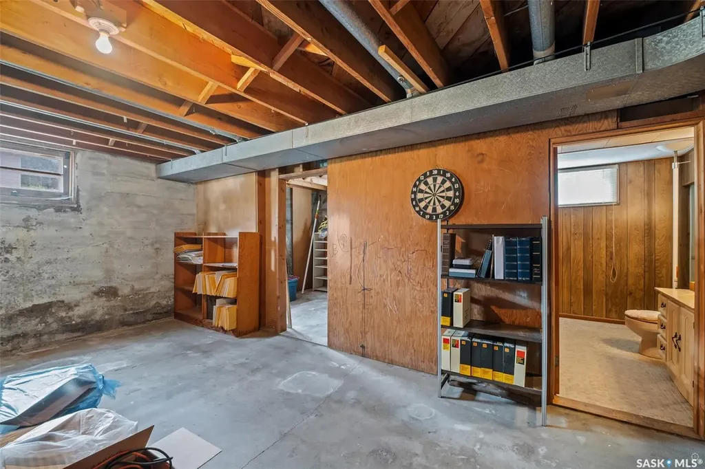 405 21st Street W Prince Albert SK S6V 4J5