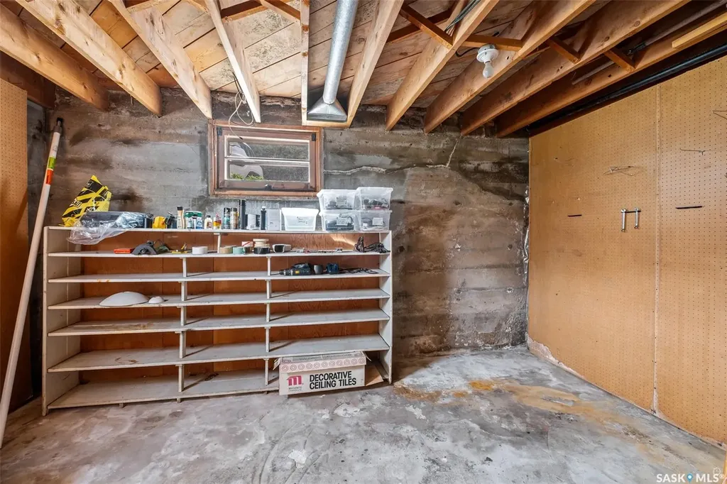 405 21st Street W Prince Albert SK S6V 4J5