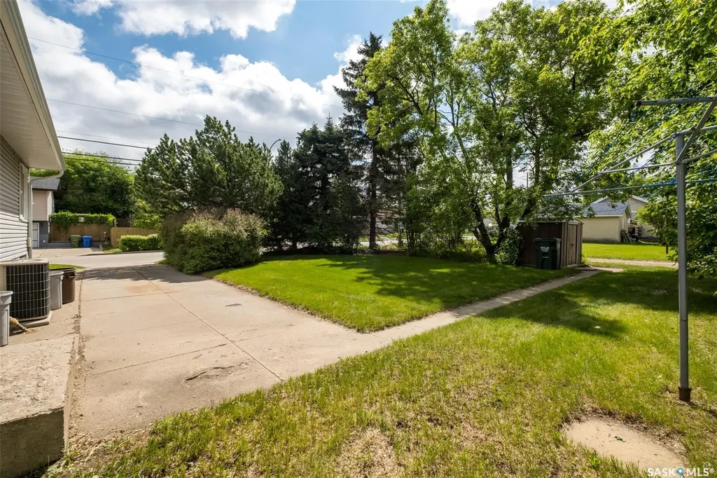 405 21st Street W Prince Albert SK S6V 4J5