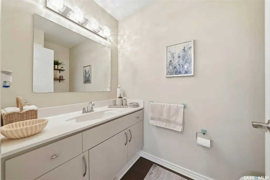 331 Steiger Way Saskatoon SK S7N 4K2