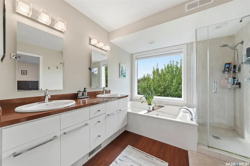 331 Steiger Way Saskatoon SK S7N 4K2