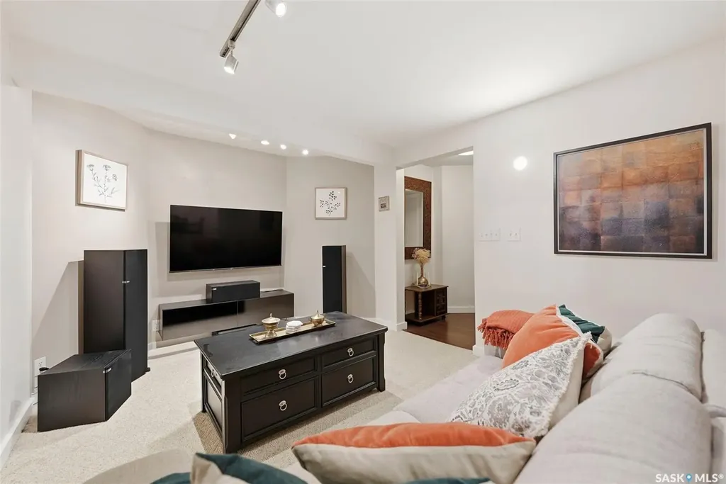 331 Steiger Way Saskatoon SK S7N 4K2