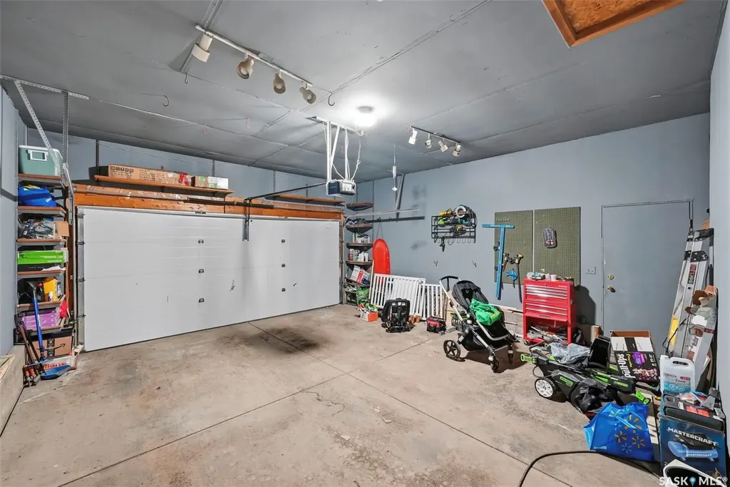 331 Steiger Way Saskatoon SK S7N 4K2