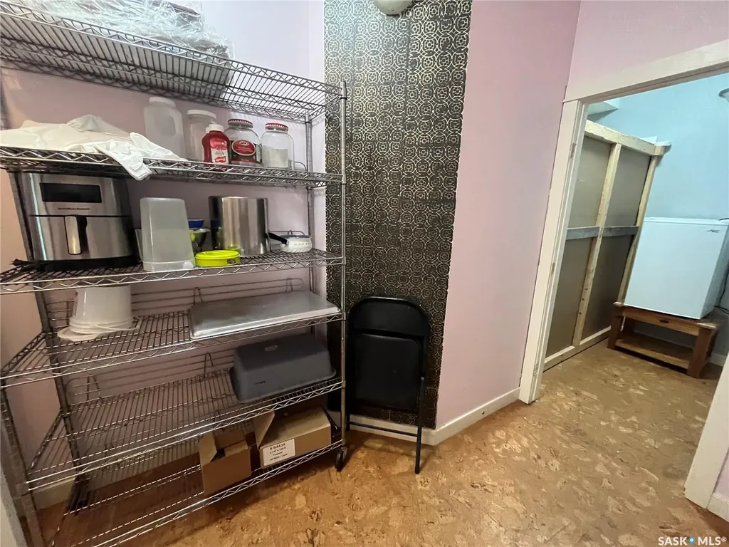 406 Grand Avenue Luseland SK S0L 2A0