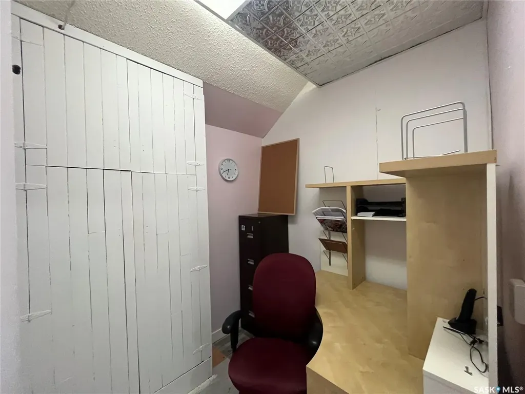 406 Grand Avenue Luseland SK S0L 2A0