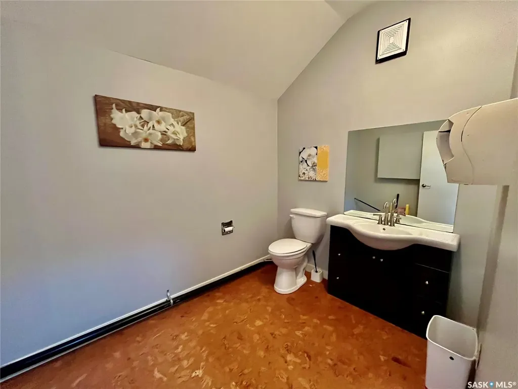 406 Grand Avenue Luseland SK S0L 2A0