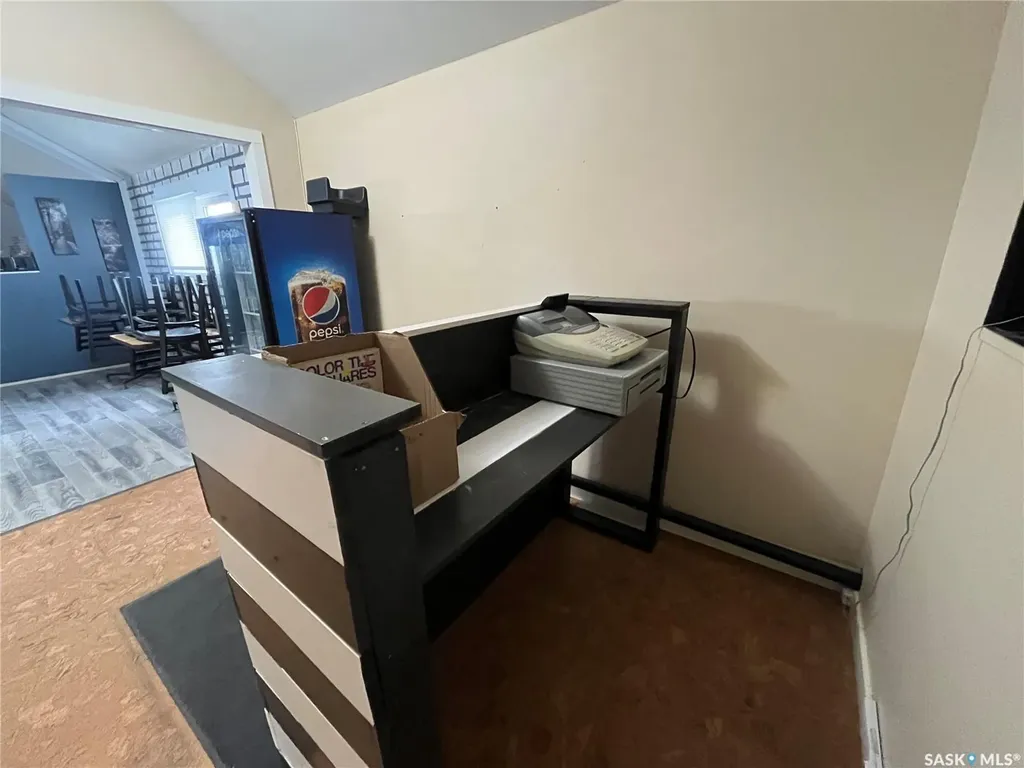406 Grand Avenue Luseland SK S0L 2A0