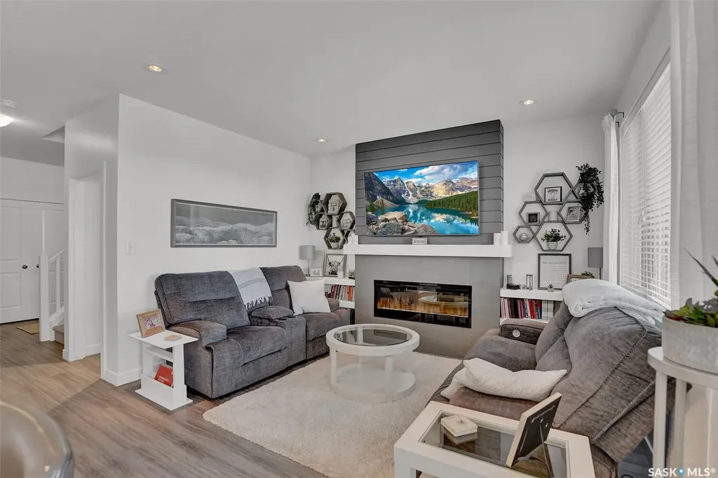 7908 Barley Crescent Regina SK S4Y 0E6