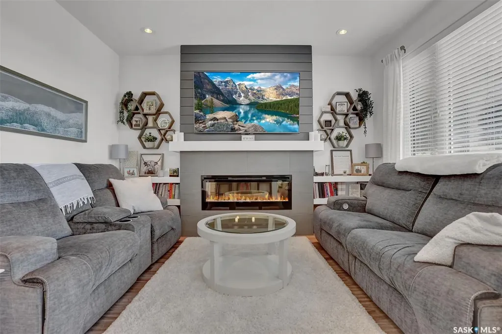 7908 Barley Crescent Regina SK S4Y 0E6