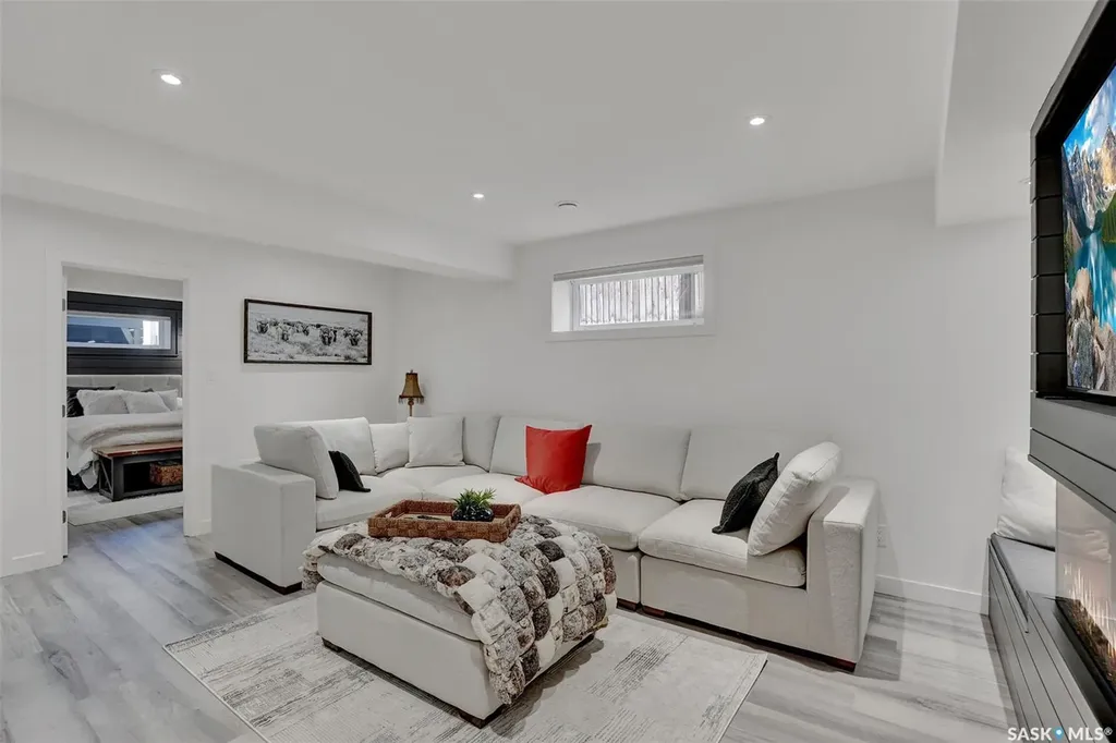 7908 Barley Crescent Regina SK S4Y 0E6