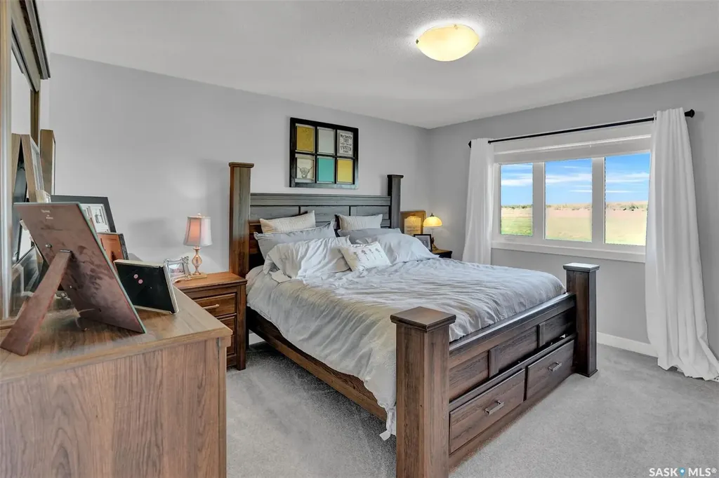 7908 Barley Crescent Regina SK S4Y 0E6