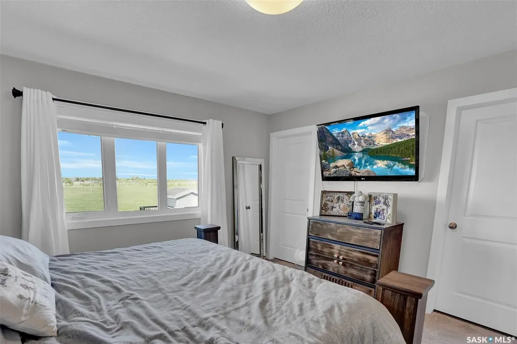 7908 Barley Crescent Regina SK S4Y 0E6