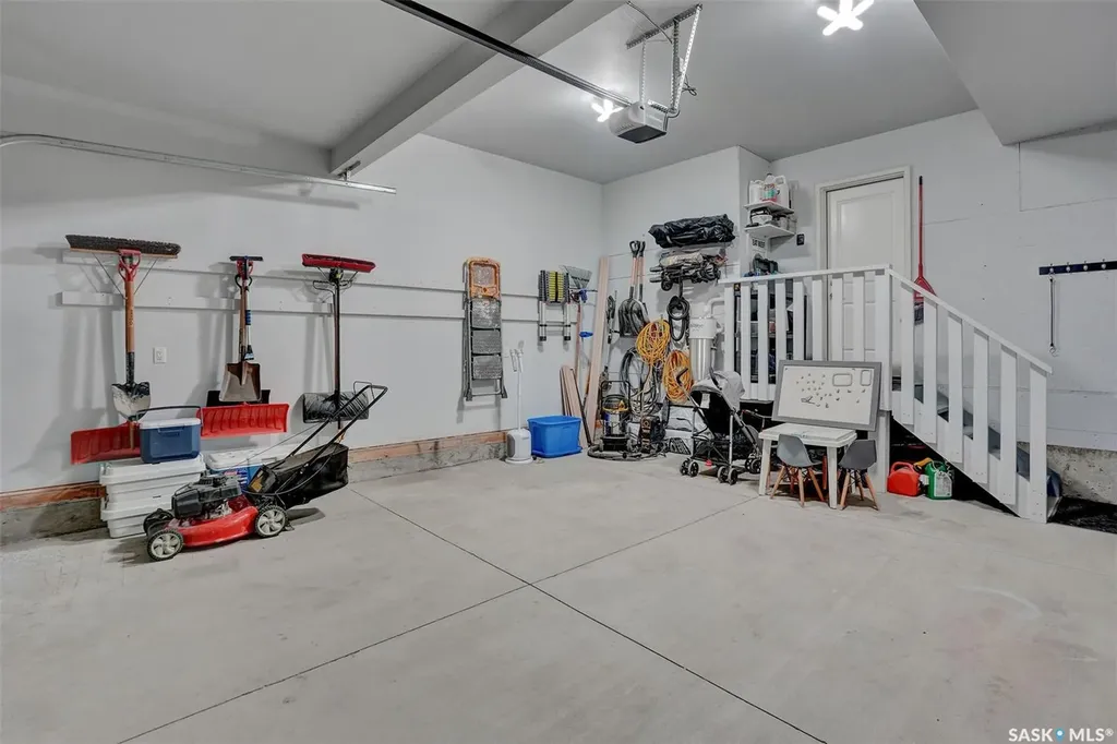 7908 Barley Crescent Regina SK S4Y 0E6