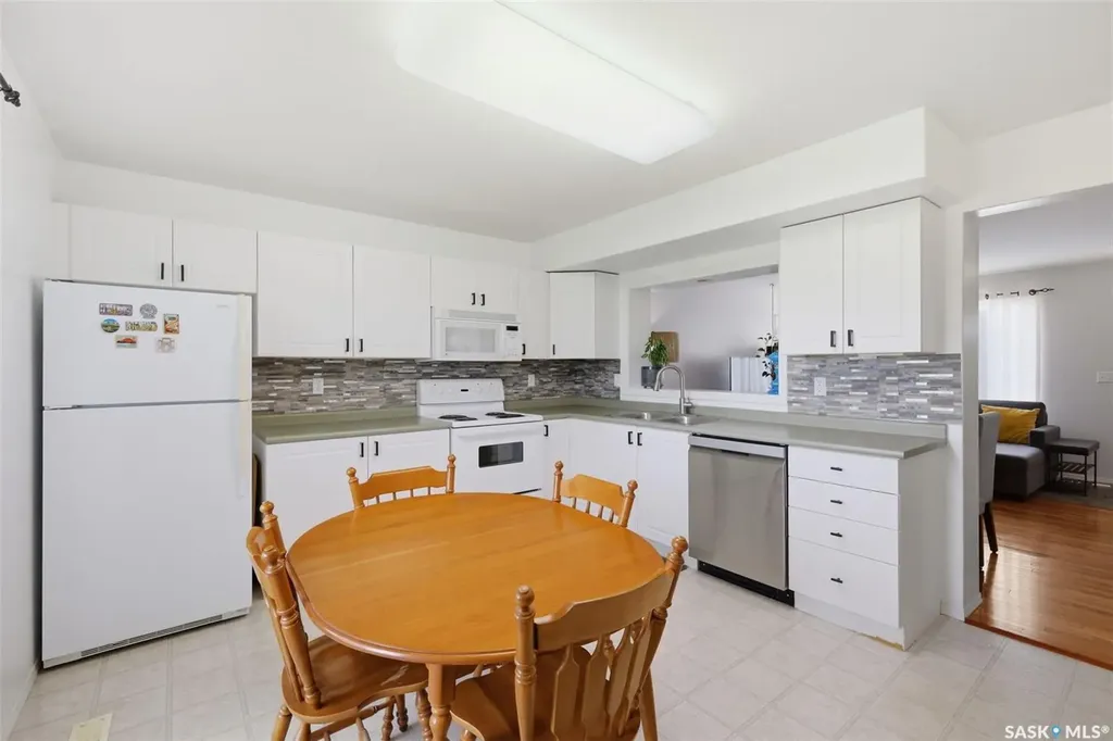 670 Kenderdine Road Saskatoon SK S7N 4W3