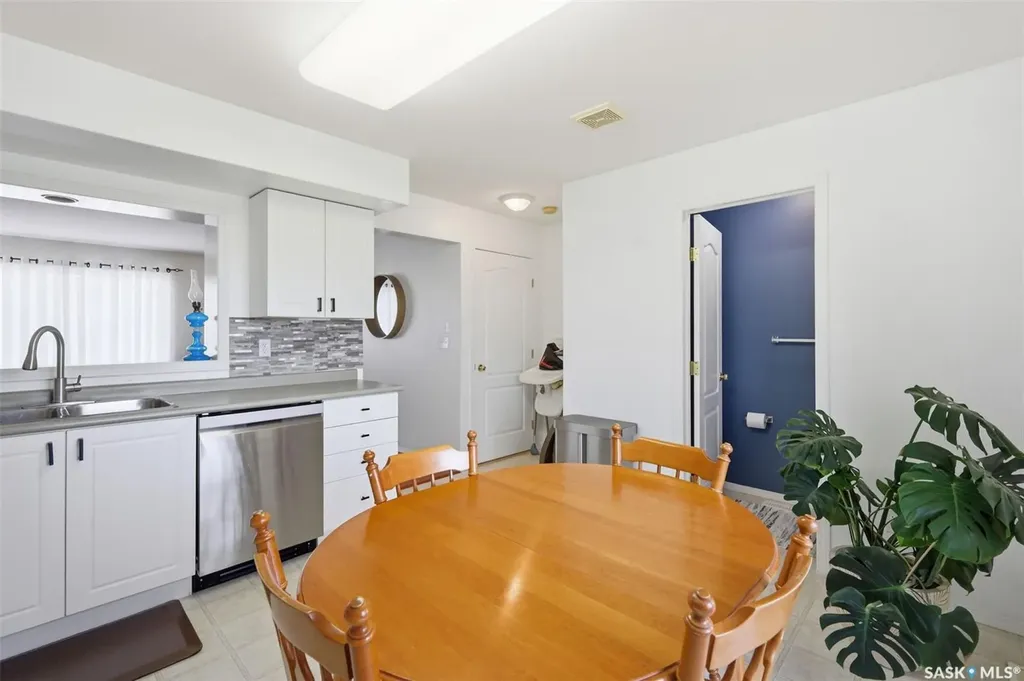 670 Kenderdine Road Saskatoon SK S7N 4W3