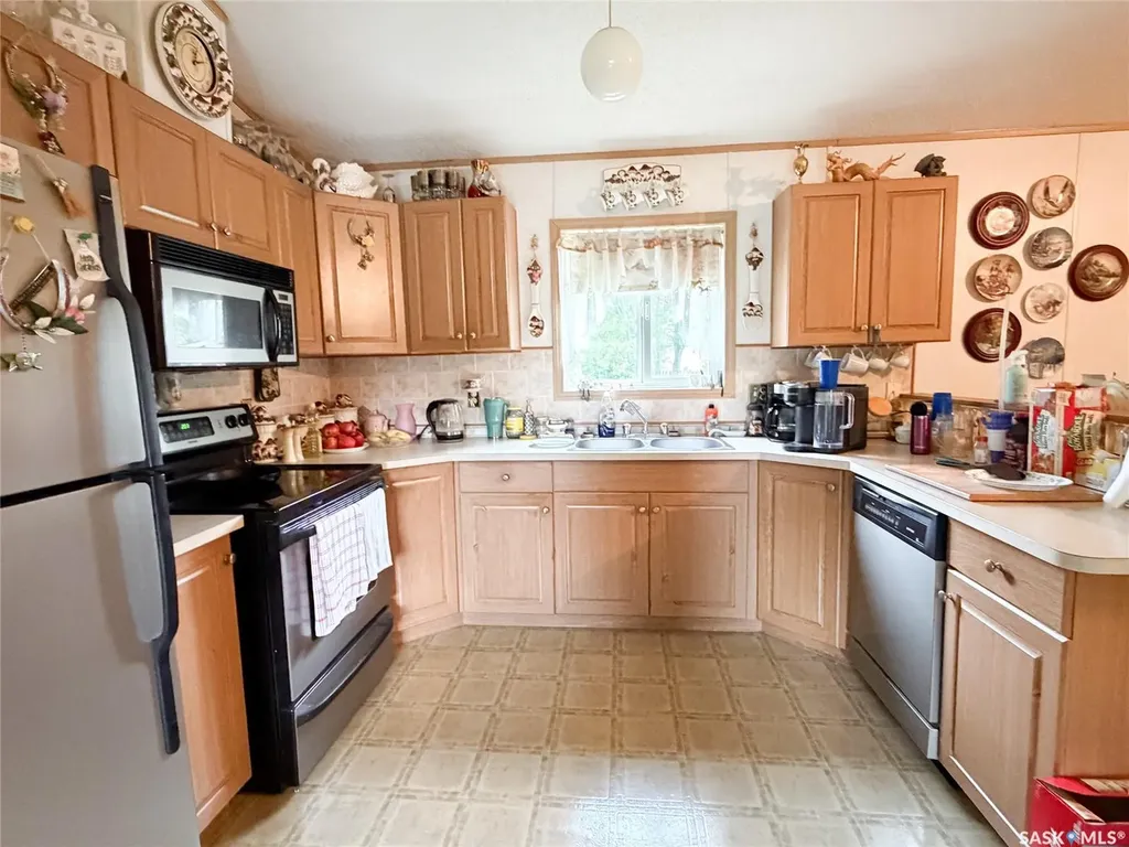 501 7th Avenue E Meadow Lake SK S9X 1X9