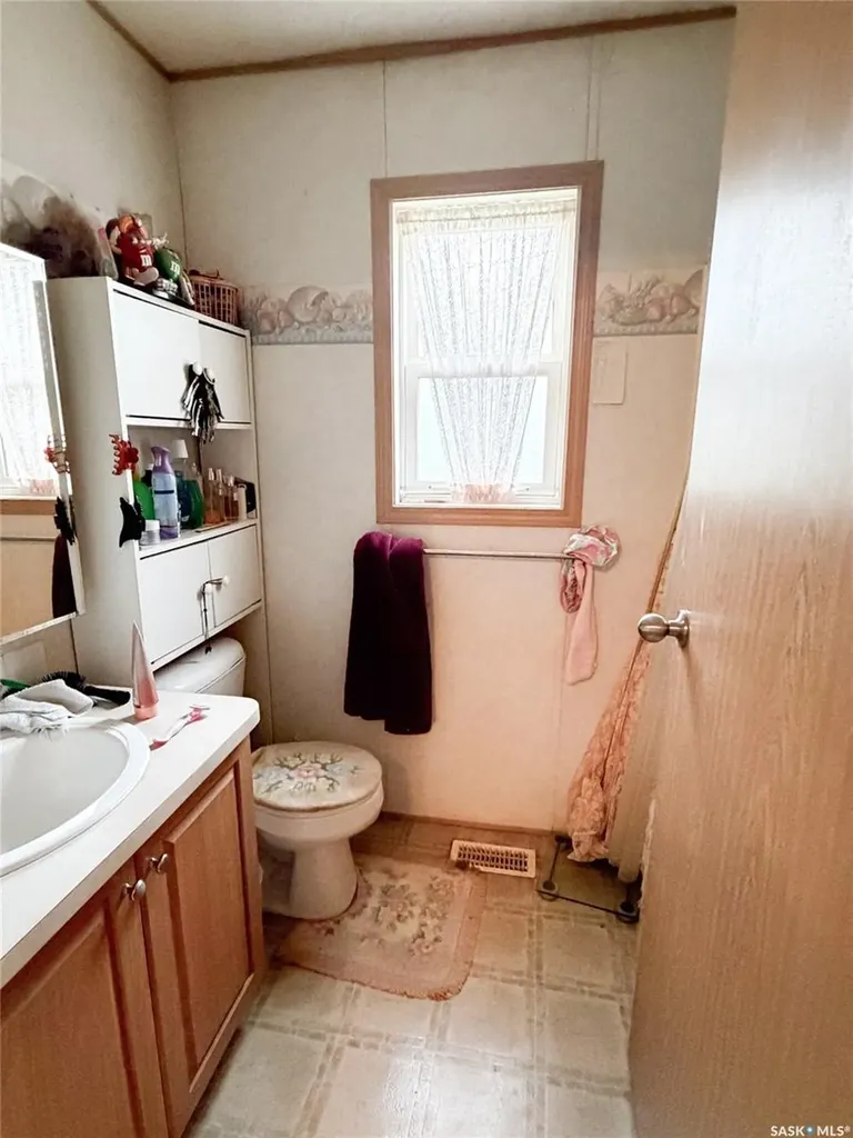 501 7th Avenue E Meadow Lake SK S9X 1X9