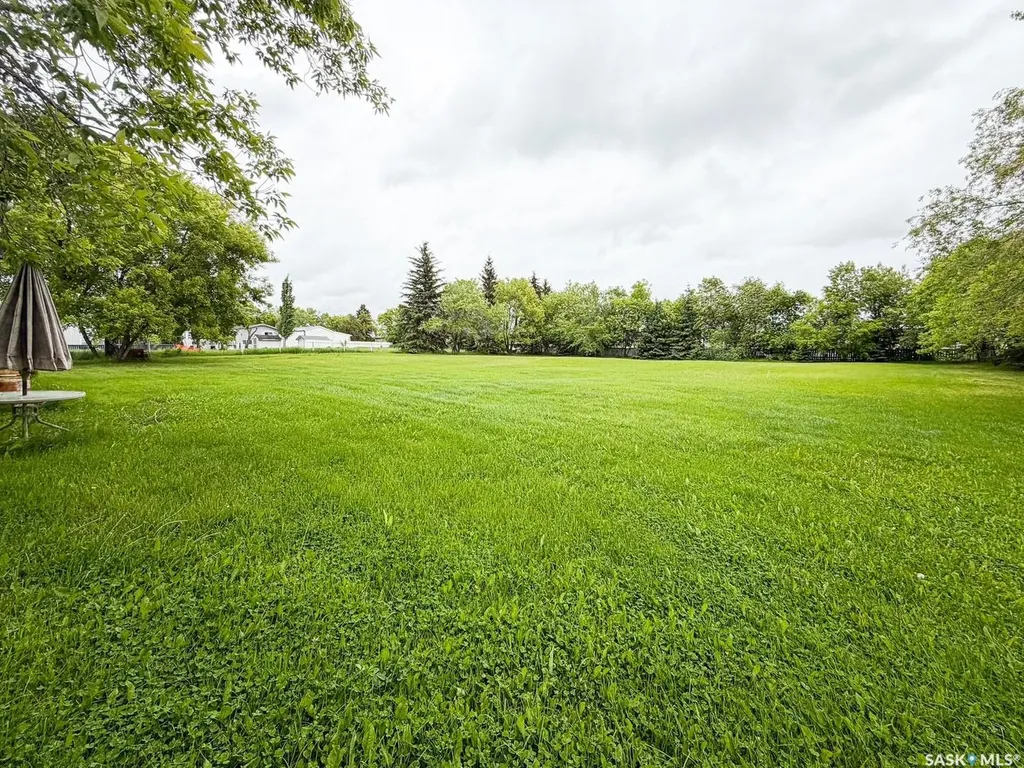 501 7th Avenue E Meadow Lake SK S9X 1X9