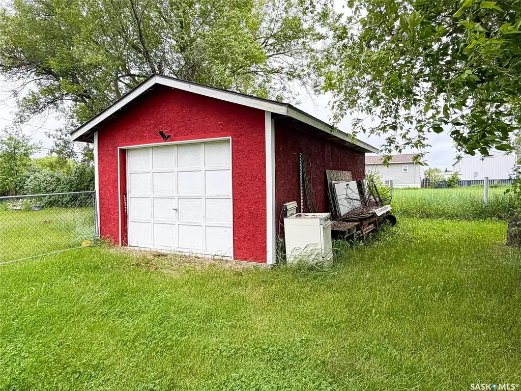 501 7th Avenue E Meadow Lake SK S9X 1X9