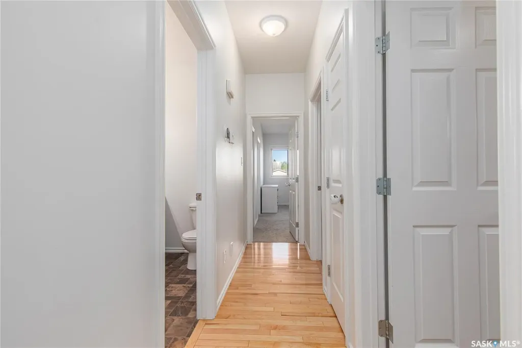27 Belmont Crescent Moose Jaw SK S6K 1C5