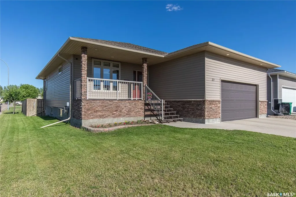 27 Belmont Crescent Moose Jaw SK S6K 1C5