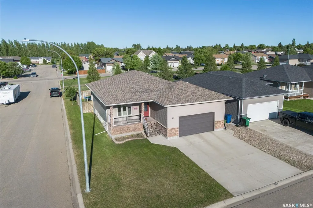 27 Belmont Crescent Moose Jaw SK S6K 1C5