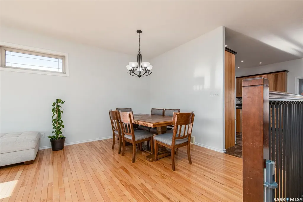 27 Belmont Crescent Moose Jaw SK S6K 1C5