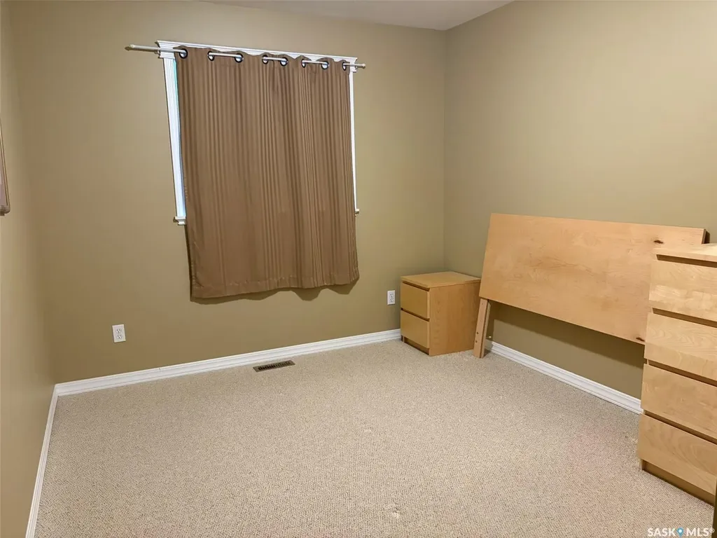 8 Laurjan Drive Turtle View SK S0M 1J0