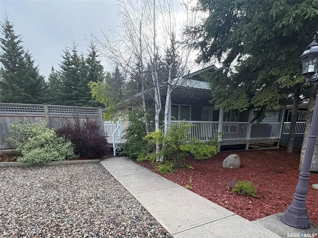 8 Laurjan Drive Turtle View SK S0M 1J0