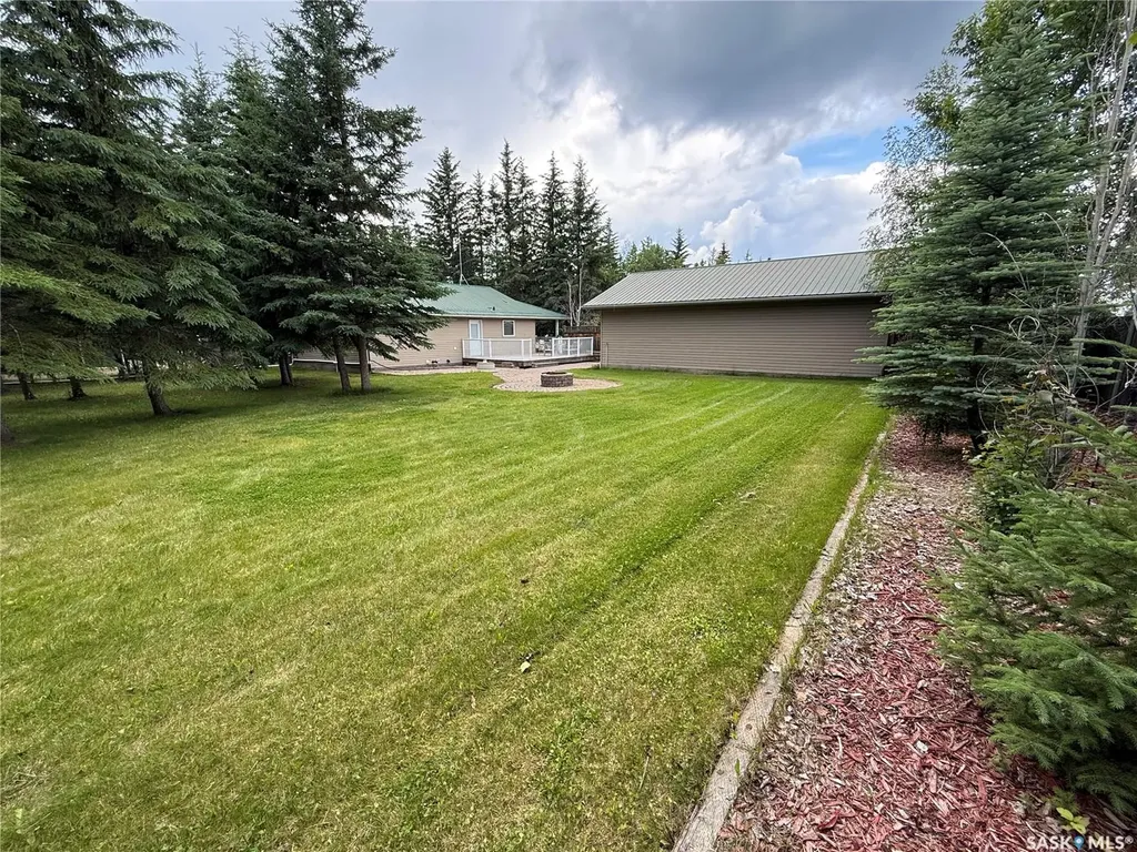 8 Laurjan Drive Turtle View SK S0M 1J0