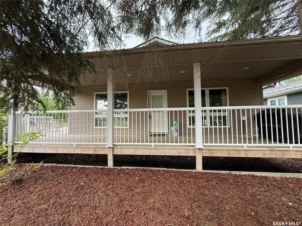 8 Laurjan Drive Turtle View SK S0M 1J0