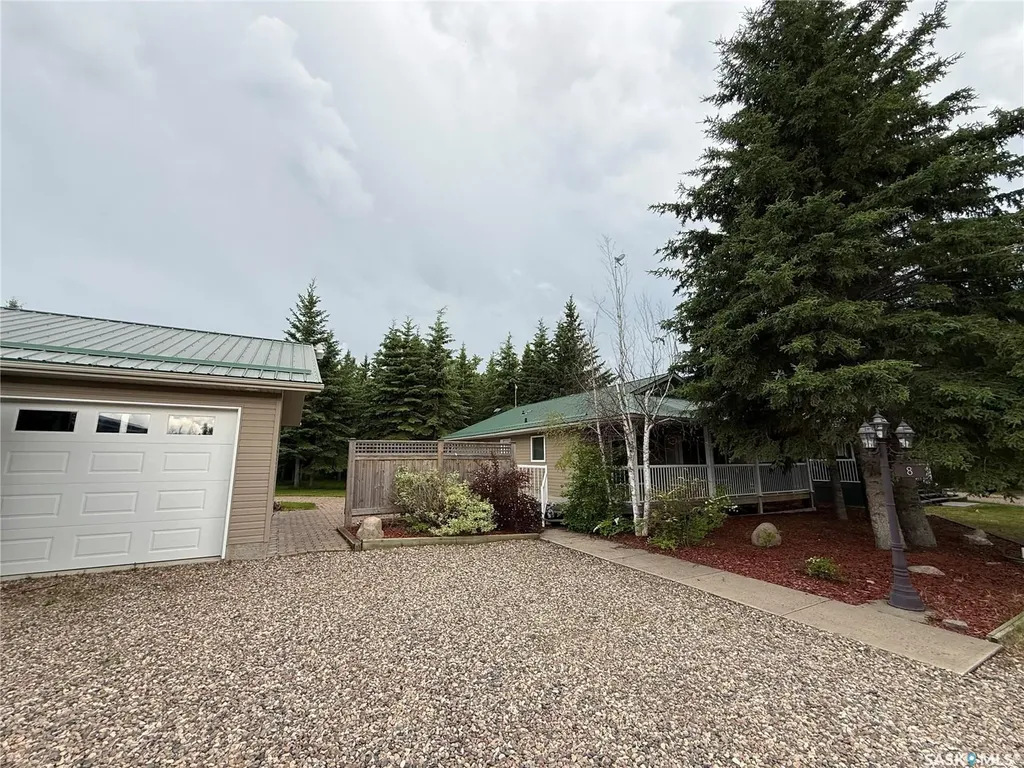 8 Laurjan Drive Turtle View SK S0M 1J0