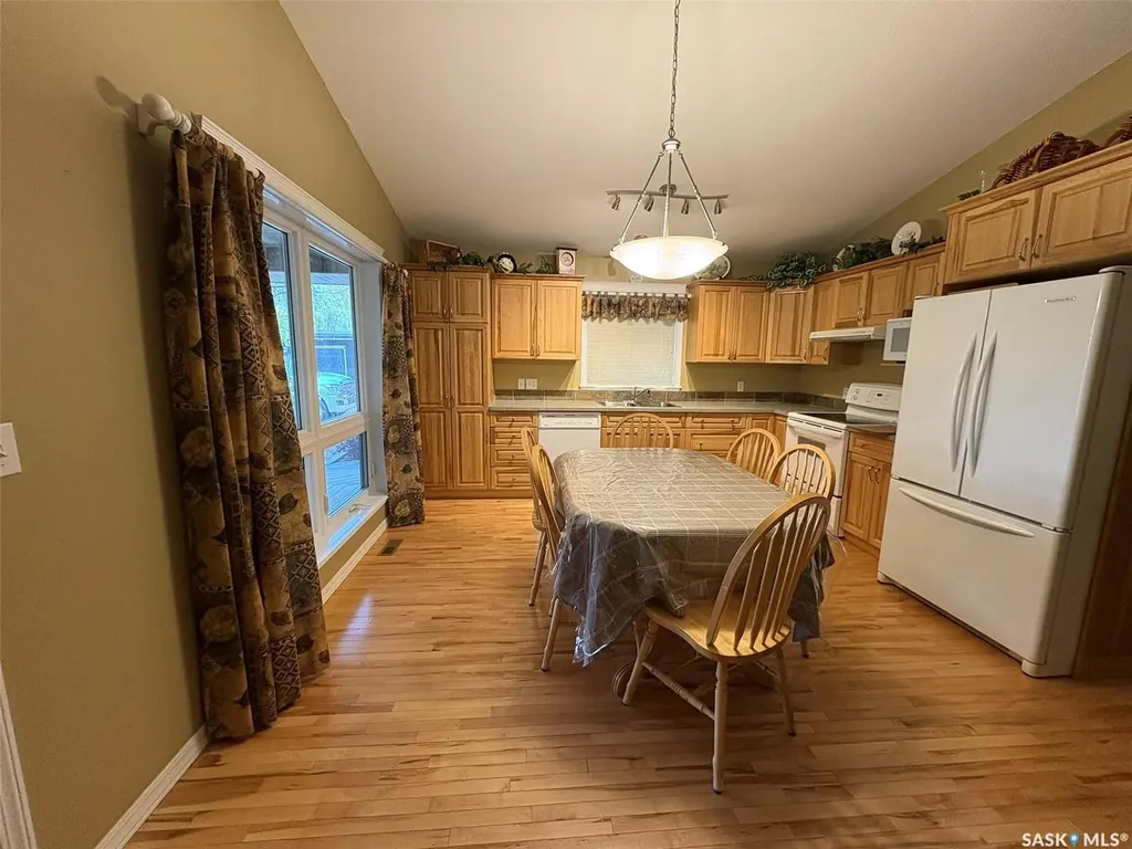 8 Laurjan Drive Turtle View SK S0M 1J0