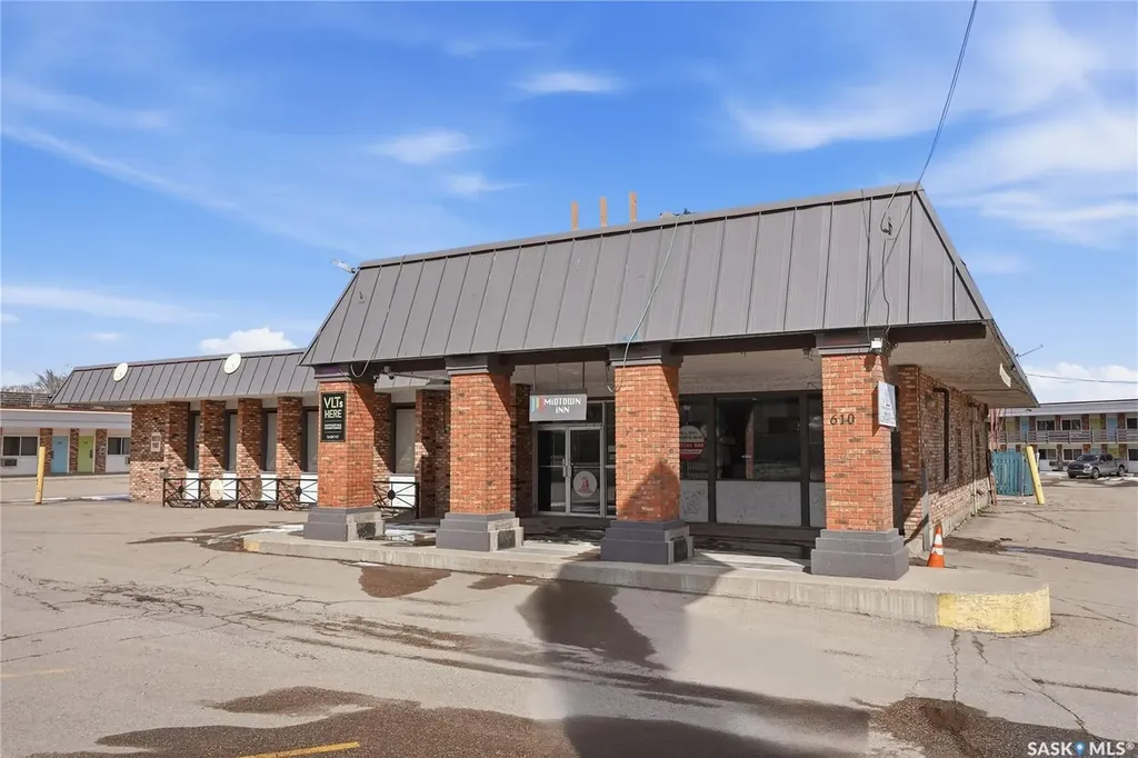 610 Idylwyld Drive N Saskatoon SK S7L 0Z2