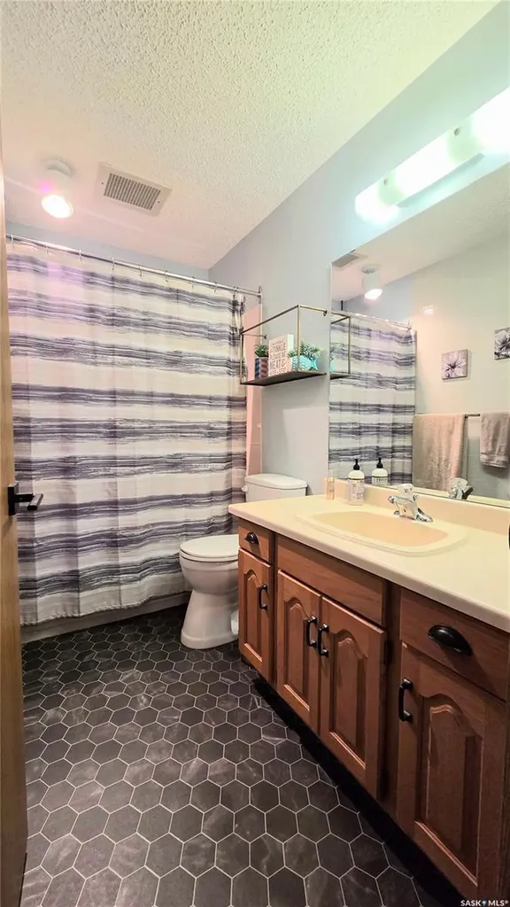 1391 98th Street North Battleford SK S9A 0M1