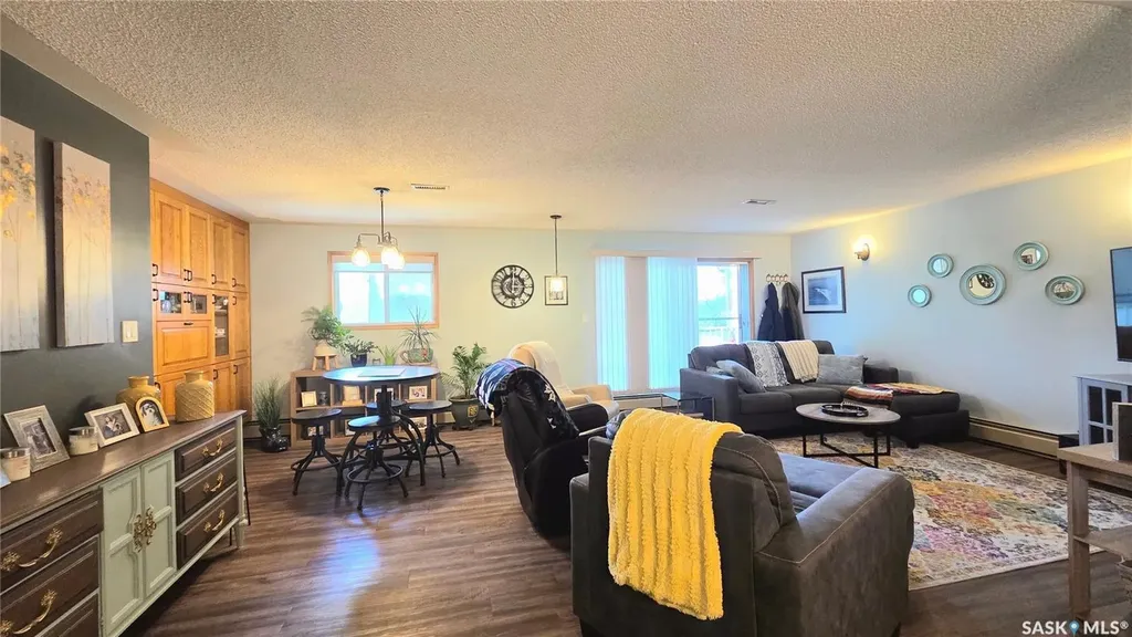1391 98th Street North Battleford SK S9A 0M1