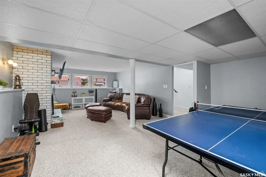 934 King Place Prince Albert SK S6V 6K8