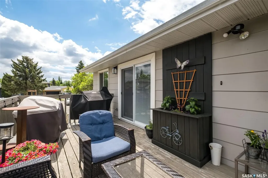 934 King Place Prince Albert SK S6V 6K8