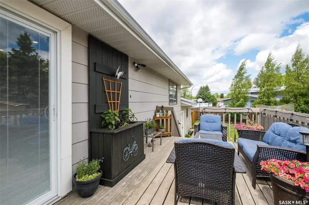 934 King Place Prince Albert SK S6V 6K8