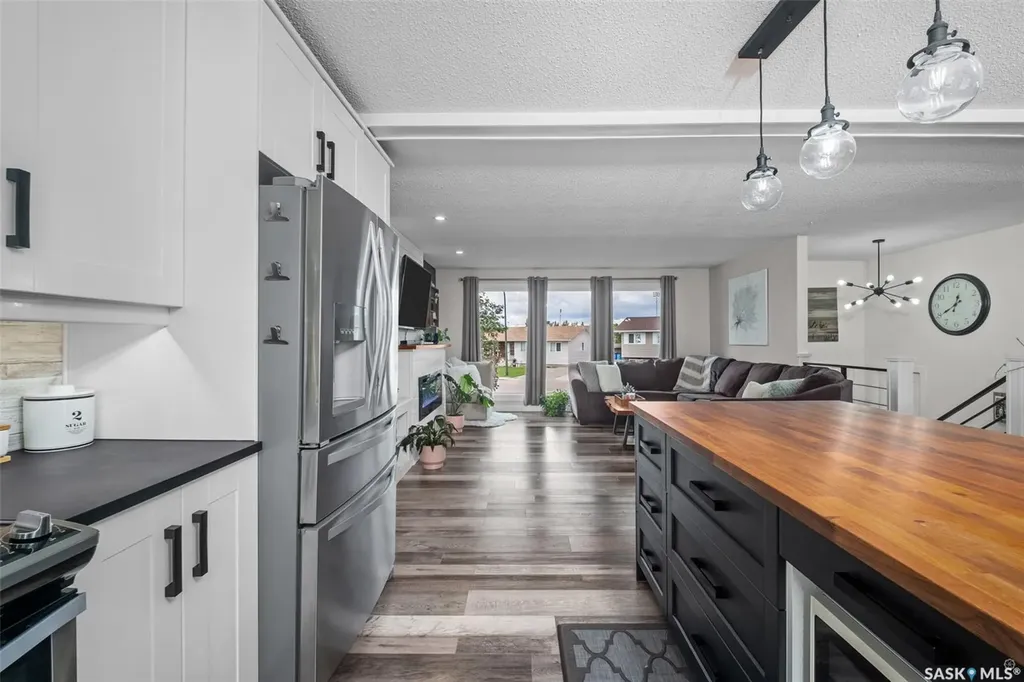 934 King Place Prince Albert SK S6V 6K8
