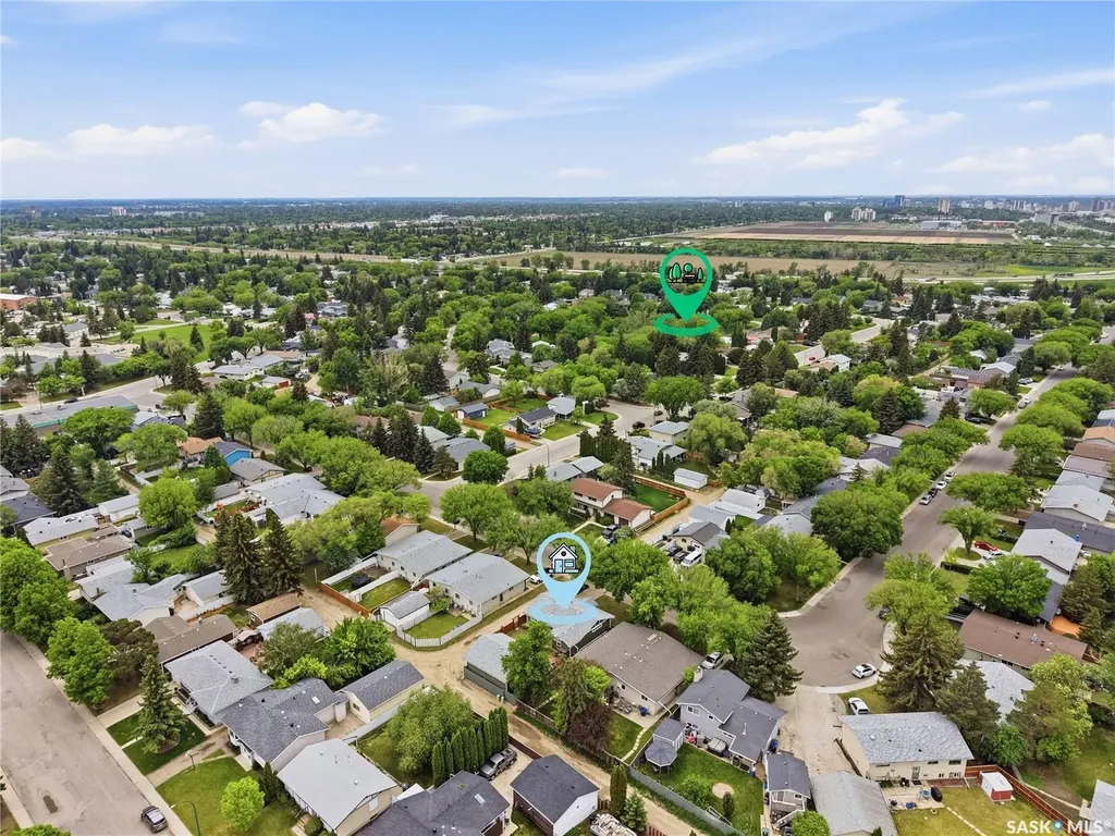 328 Carleton Drive Saskatoon SK S7H 4C1