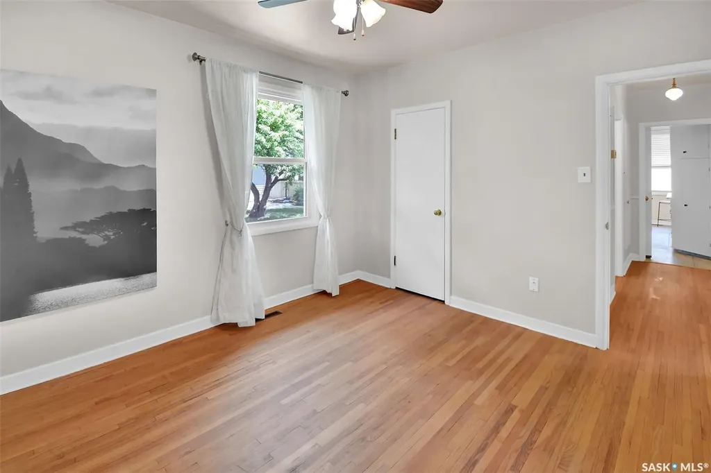 1401 Cumberland Avenue S Saskatoon SK S7H 2L9