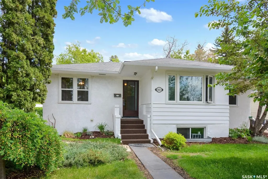 1401 Cumberland Avenue S Saskatoon SK S7H 2L9