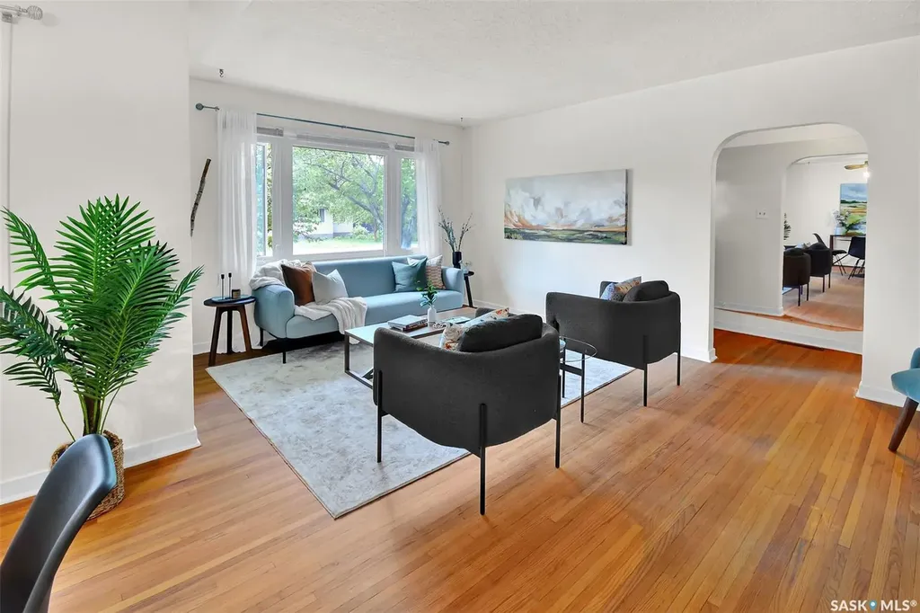 1401 Cumberland Avenue S Saskatoon SK S7H 2L9
