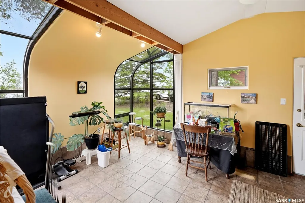 21 Pelican Street W Wood River Rm No. 74 SK S0H 2K0