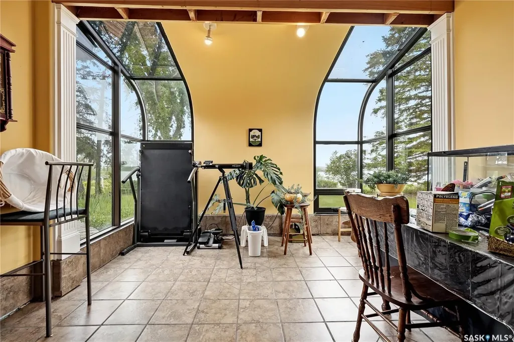 21 Pelican Street W Wood River Rm No. 74 SK S0H 2K0