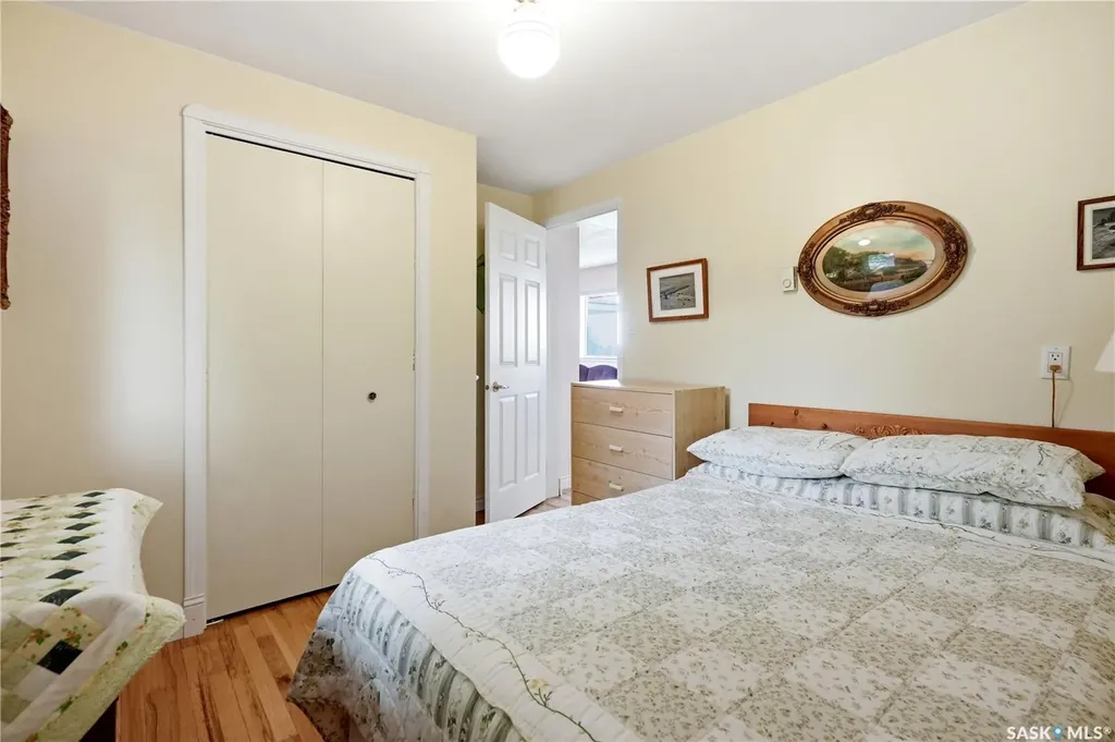 21 Pelican Street W Wood River Rm No. 74 SK S0H 2K0