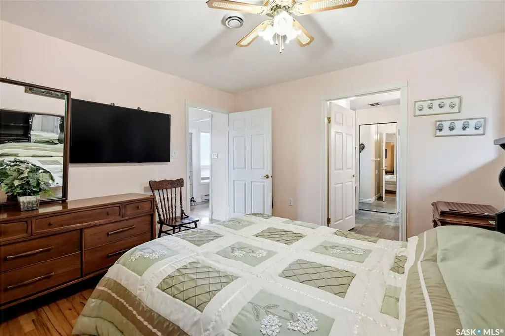 21 Pelican Street W Wood River Rm No. 74 SK S0H 2K0