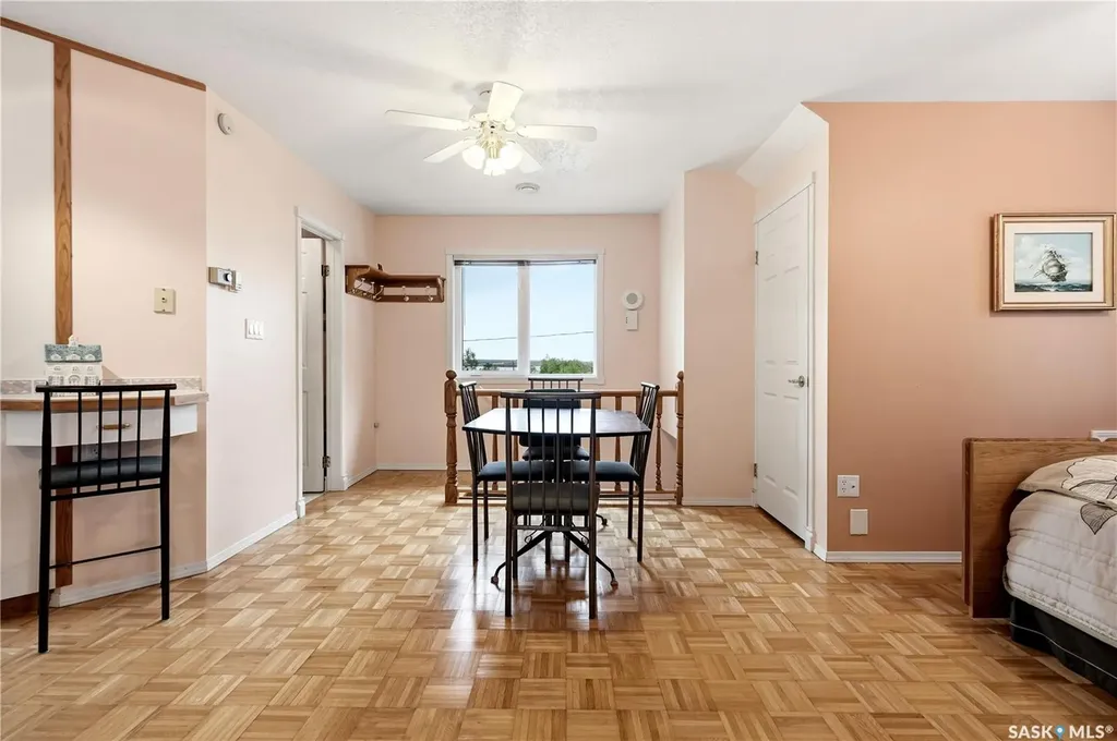 21 Pelican Street W Wood River Rm No. 74 SK S0H 2K0